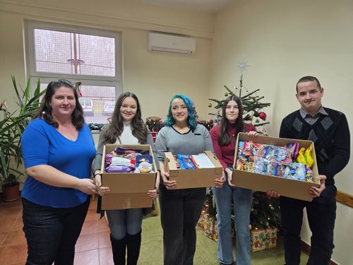 Adománygyűjtés a Zalaegerszegi Család- és Gyermekjóléti Központ javára